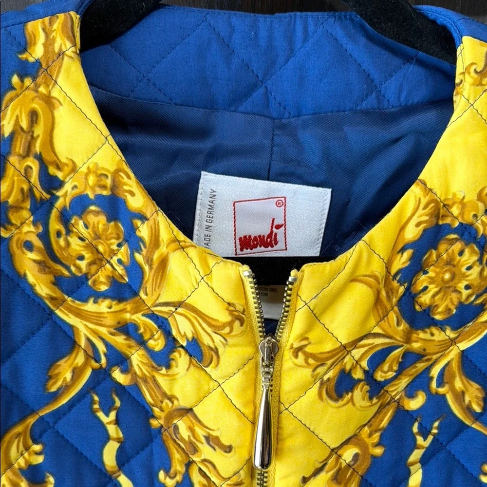 Mondi Gorgeous Vintage Jacket, Like New, Made in Germany, size 36 (US size 6) - Picture 2 of 9